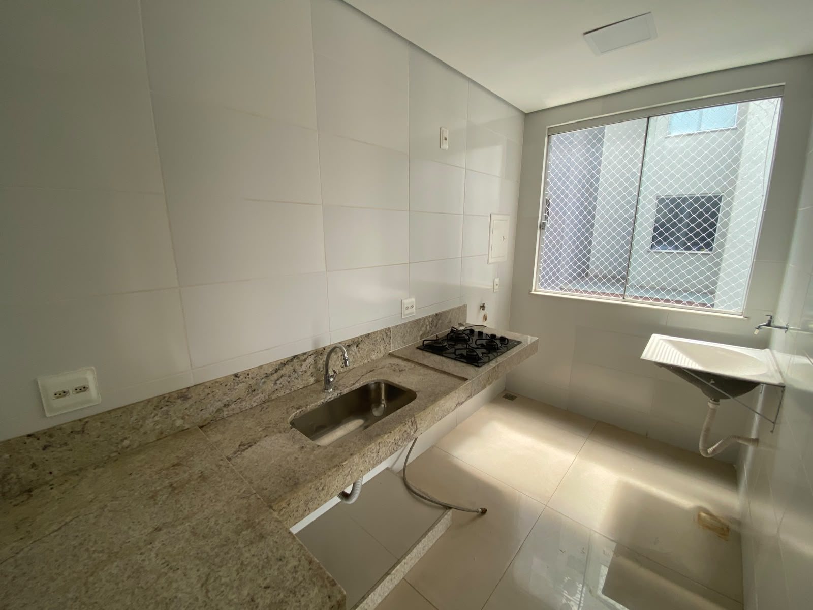 Apartamento de 2 Quartos para Locação - Guaruja Mansoes - R$2.500,00 — foto 13